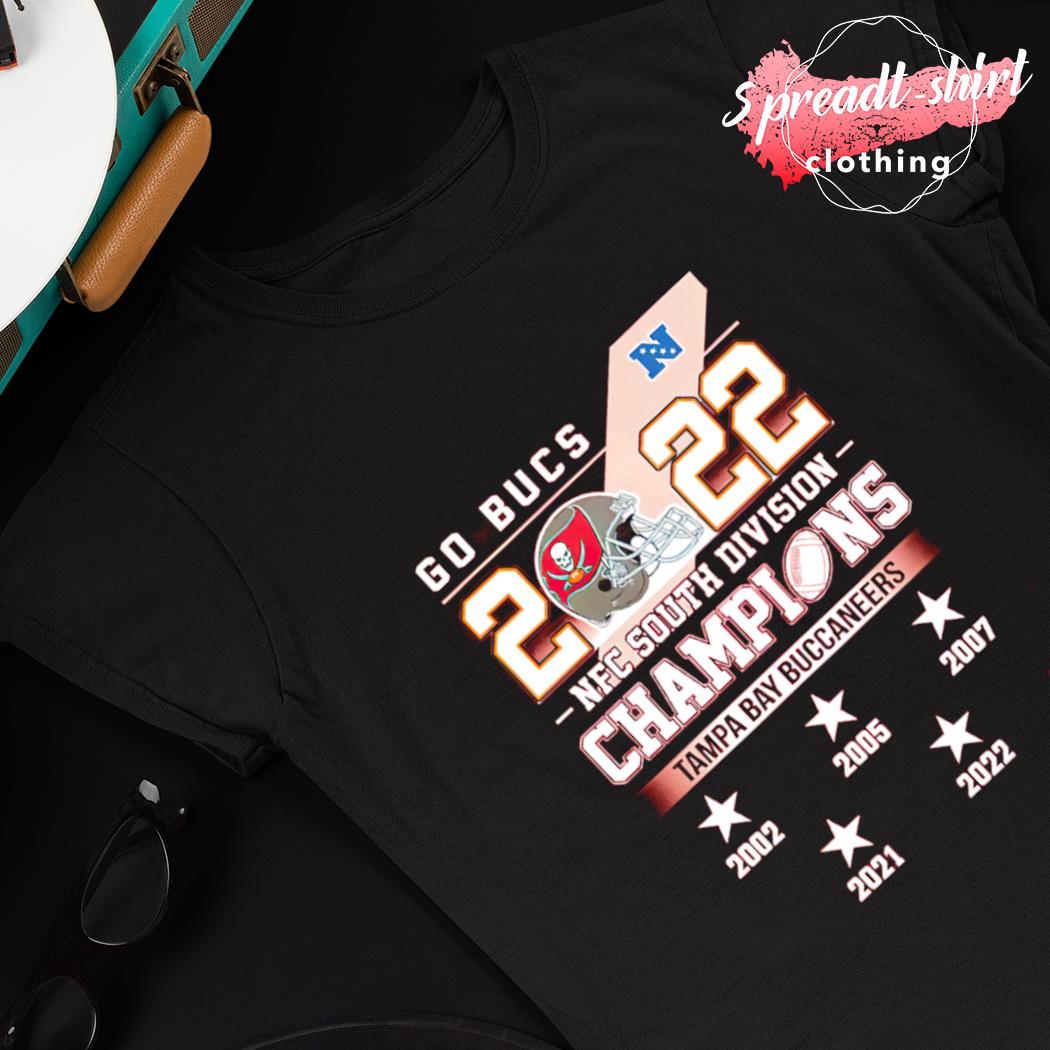 Shedd Shirts Tampa Bay LV 55 Champions Bucs Ladies V-Neck