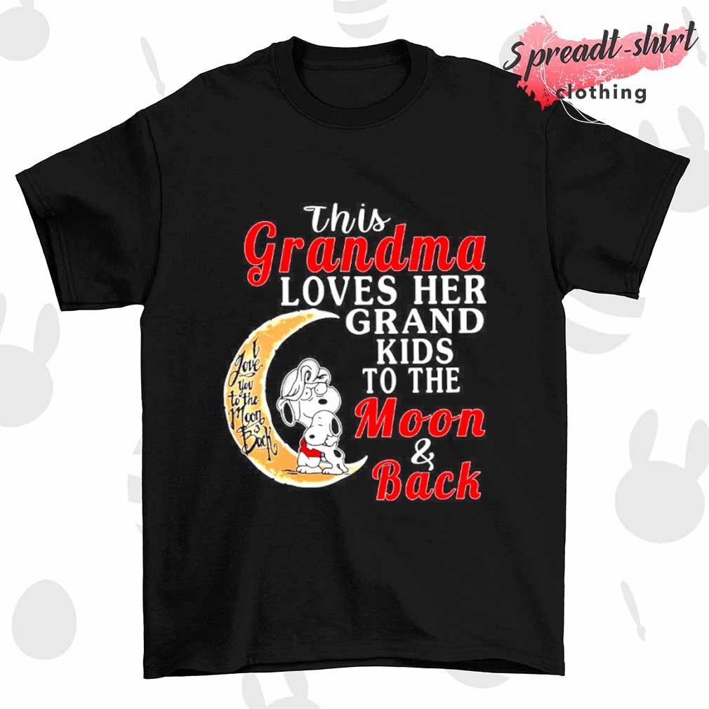 Snoopy this Grandma loves her grandkids to the Moon and Back T-shirt