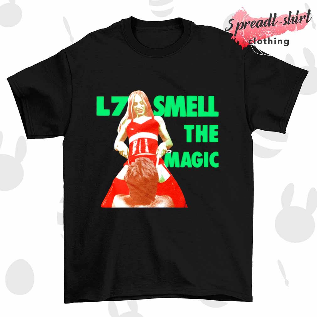 l7 smell the magic T-shirt